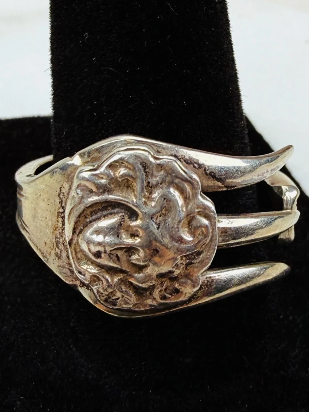 Repurposed Vintage Fork Ring with Ornate Scroll Motif sz 10 1/4 ring